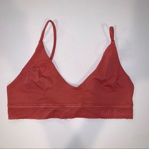 Lululemon Ever Essentials Bralette NWT